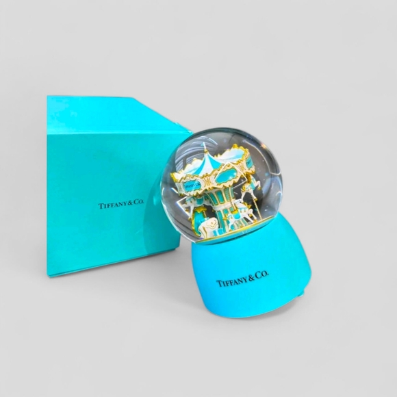 Tiffany & Co. Merry Go Round Snow Globe Music Box - Picture 1 of 2